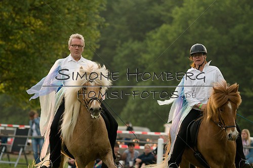 (c)SimoneHomberg_Ponyfest_Schauprogramm_20150606_0429