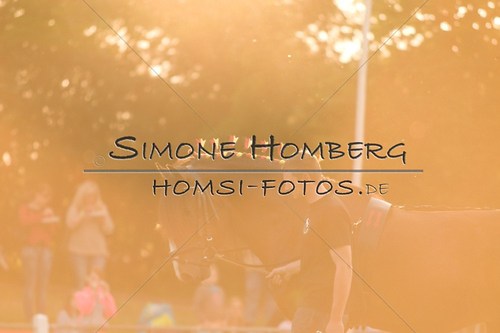 (c)SimoneHomberg_Ponyfest_Schauprogramm_20150606_0549