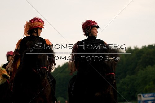 (c)SimoneHomberg_Ponyfest_Schauprogramm_20150606_0920