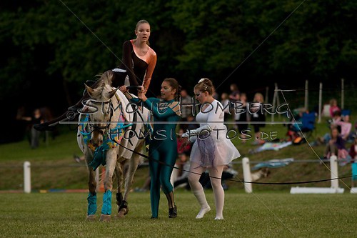 (c)SimoneHomberg_Ponyfest_Schauprogramm_20150606_0941