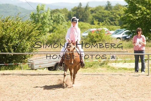 (c)SimoneHomberg_Ponyfest_So_20150607_0021