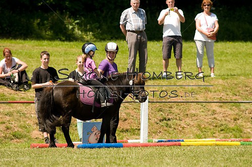 (c)SimoneHomberg_Ponyfest_So_20150607_0077
