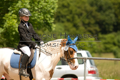 (c)SimoneHomberg_Ponyfest_So_20150607_0109