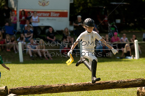 (c)SimoneHomberg_Ponyfest_So_20150607_0378