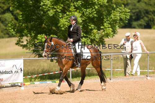 (c)SimoneHomberg_Ponyfest_So_20150607_0248