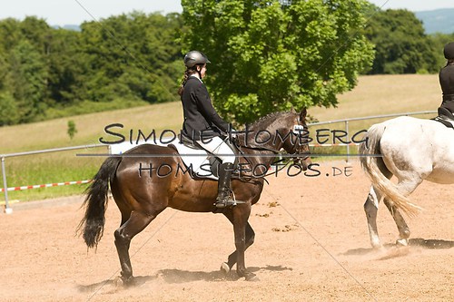 (c)SimoneHomberg_Ponyfest_So_20150607_0252