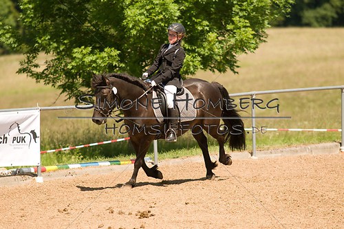 (c)SimoneHomberg_Ponyfest_So_20150607_0274