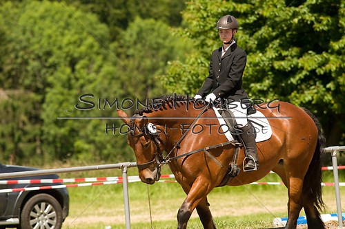 (c)SimoneHomberg_Ponyfest_So_20150607_0300