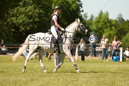 (c)SimoneHomberg_Ponyfest_So_20150607_0417
