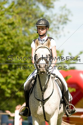 (c)SimoneHomberg_Ponyfest_So_20150607_0424