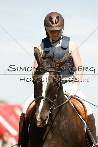 (c)SimoneHomberg_Ponyfest_So_20150607_0428