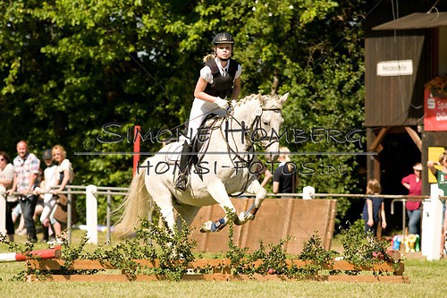 (c)SimoneHomberg_Ponyfest_So_20150607_0434