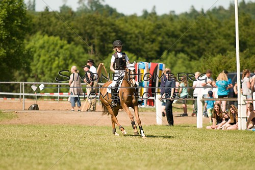 (c)SimoneHomberg_Ponyfest_So_20150607_0439