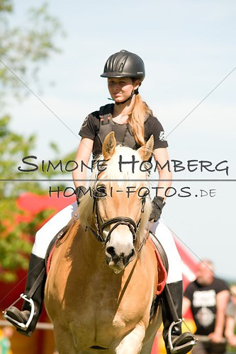 (c)SimoneHomberg_Ponyfest_So_20150607_0455