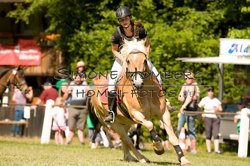 (c)SimoneHomberg_Ponyfest_So_20150607_0467