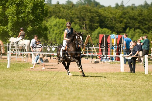 (c)SimoneHomberg_Ponyfest_So_20150607_0477