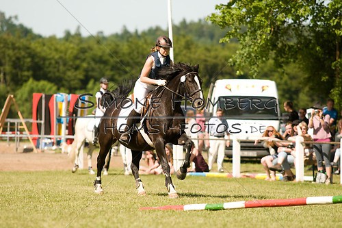 (c)SimoneHomberg_Ponyfest_So_20150607_0479