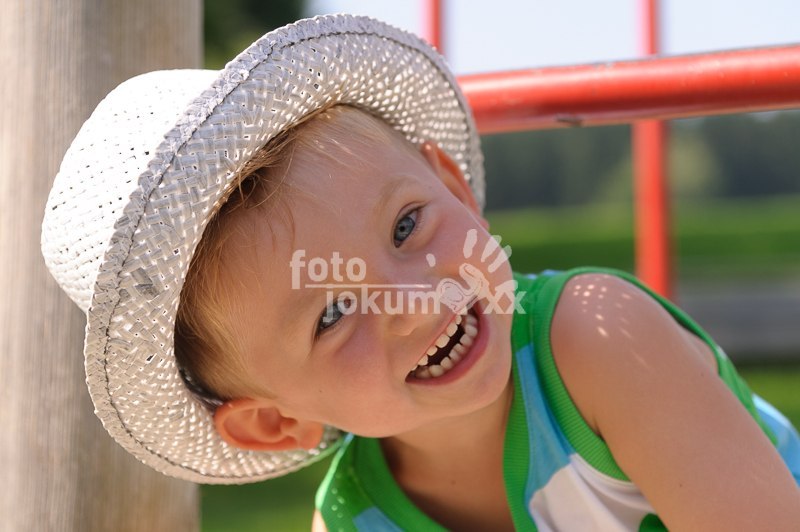 _7005872