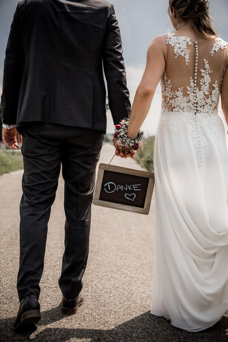 Melanie&amp;Stefan_sneak-peek-009