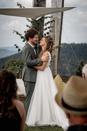 HoRe_Nadine-Janosch_sneak-peak-16