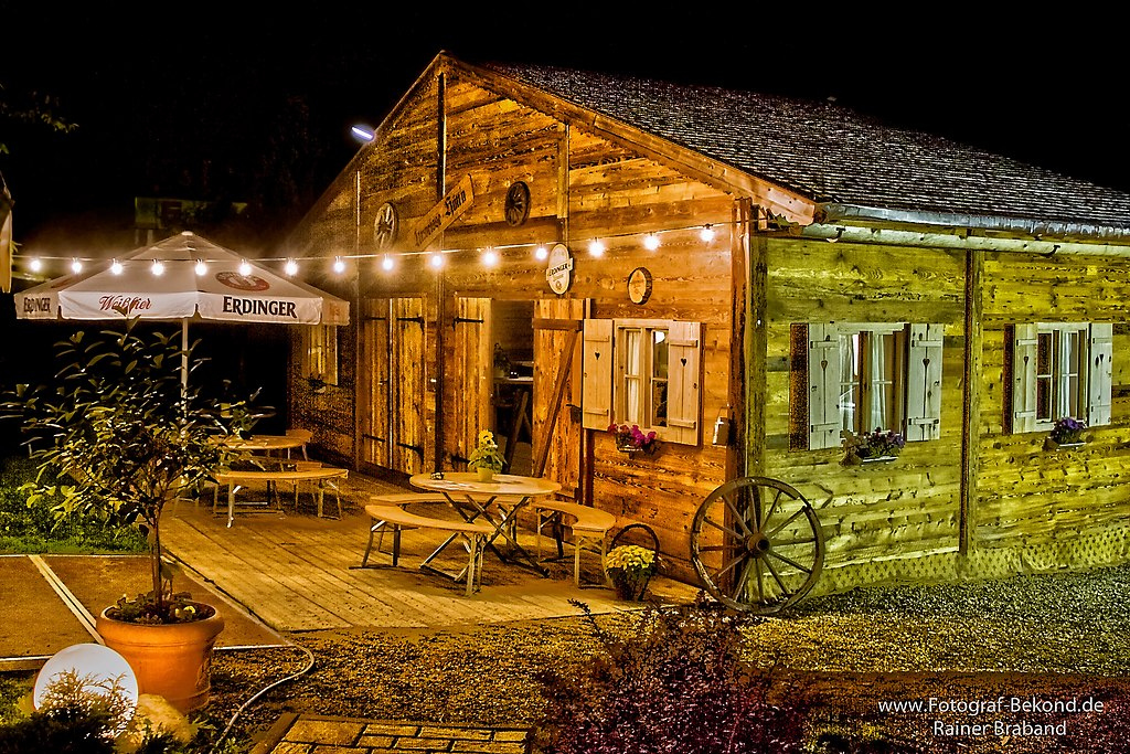 Hutte-Hdr-bea-neu