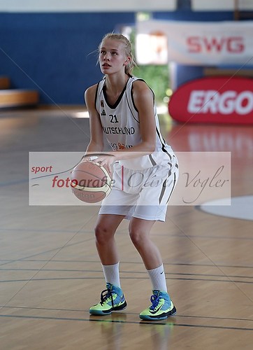 Weibliche Jugend U16, Laenderspiel Deutschland - Niederlande am  (130629_OV_U16DEUNL0215)
