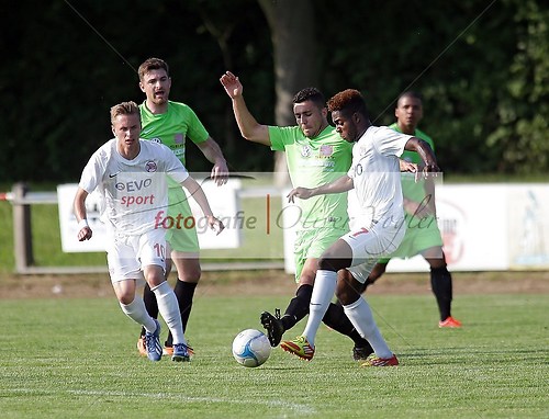 SC Teutonia Watzenborn-Steinberg - Kickers Offenbach II am 05.07.2013 (130705_OV_AHCWAT011