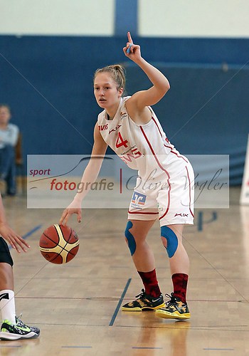 Bender Baskets Gruenberg - Wolfpack Wolfenbuettel am 20.10.2013 (131020OV_BBGWOL0057)