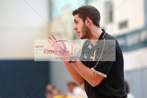 Bender Baskets Gruenberg - Wolfpack Wolfenbuettel am 20.10.2013 (131020OV_BBGWOL0112)