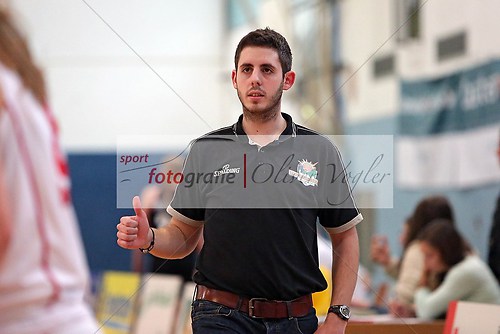 Bender Baskets Gruenberg - Wolfpack Wolfenbuettel am 20.10.2013 (131020OV_BBGWOL0332)