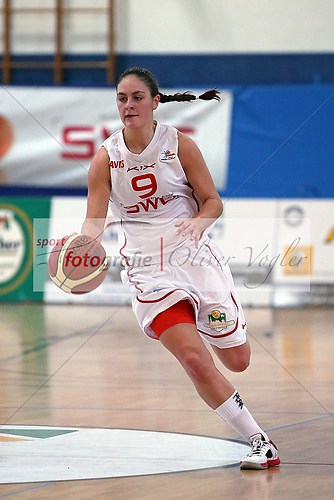 Bender Baskets Gruenberg - Wolfpack Wolfenbuettel am 20.10.2013 (131020OV_BBGWOL0371)