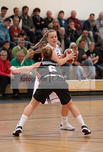 Bender Baskets Gruenberg - Wolfpack Wolfenbuettel am 20.10.2013 (131020OV_BBGWOL0410)
