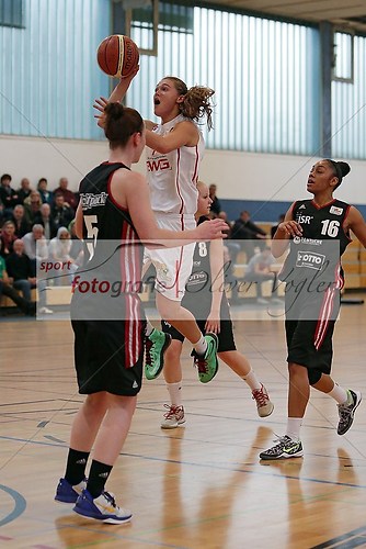 Bender Baskets Gruenberg - Wolfpack Wolfenbuettel am 20.10.2013 (131020OV_BBGWOL0414)