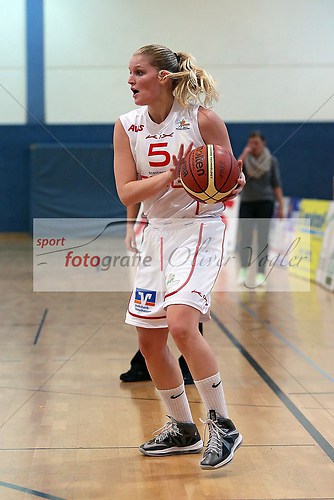Bender Baskets Gruenberg - Wolfpack Wolfenbuettel am 20.10.2013 (131020OV_BBGWOL0430)