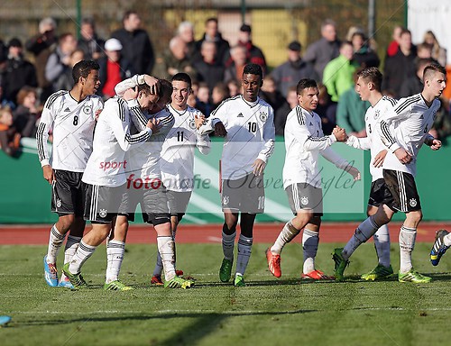U17, Deutschland - Spanien am 12.11.2013 (131112OVBRDESP2243)