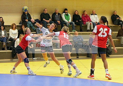 HSG Dutenhofen/Muenchholzausen - 1. FC Koeln 01/07 am 01.12.2013 (131201_OV_DUTEN0146)