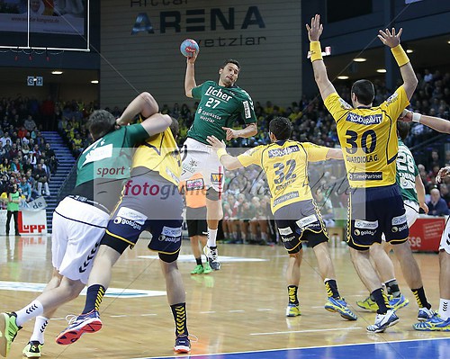 HSG Wetzlar - Rhein-Neckar Loewen am 22.12.2013 (131222OVHSGRNL0087)