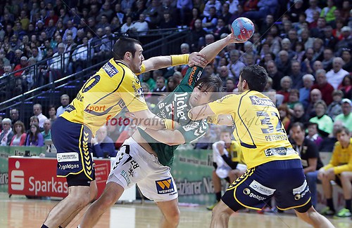 HSG Wetzlar - Rhein-Neckar Loewen am 22.12.2013 (131222OVHSGRNL0131)