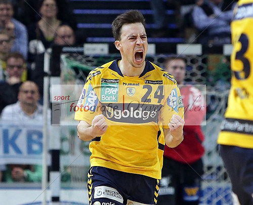 HSG Wetzlar - Rhein-Neckar Loewen am 22.12.2013 (131222OVHSGRNL0526)