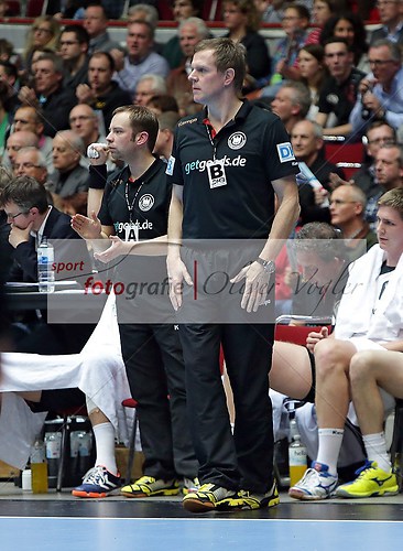 Deutschland - Oesterreich am 03.01.2014 (140301OVBRDAT0624)