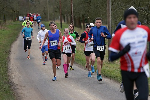 Limes Winterlaufserie, Halbmarathon 21,1 km am 08.02.2014 (140208O_OVLIMES0173)