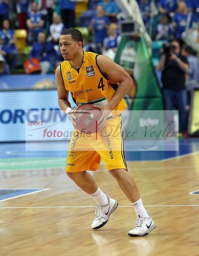 Fraport Skyliners Frankfurt - Walter Tigers Tuebingen am 29.03.2014 (140329OVSKYWTT0075)