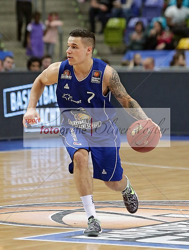 Fraport Skyliners Frankfurt - Walter Tigers Tuebingen am 29.03.2014 (140329OVSKYWTT0559)