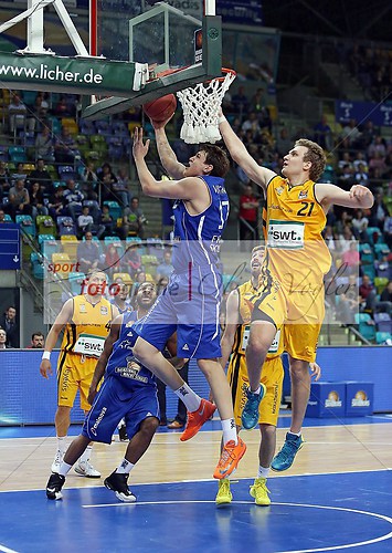 Fraport Skyliners Frankfurt - Walter Tigers Tuebingen am 29.03.2014 (140329OVSKYWTT0669)