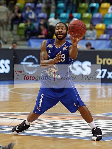 Fraport Skyliners Frankfurt - Walter Tigers Tuebingen am 29.03.2014 (140329OVSKYWTT0800)