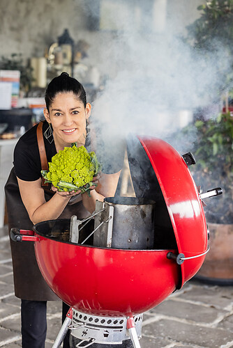 GRILL_YULIA_001