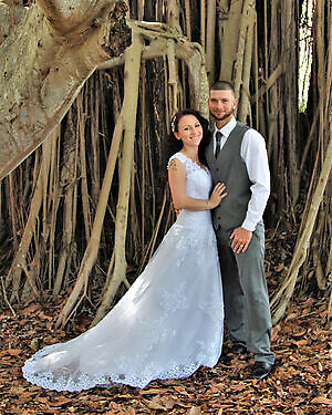 WeddingPhotographyCouplesChoiceWeddingWire(9)