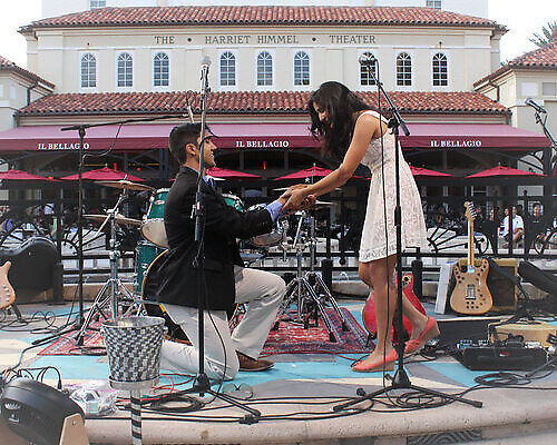 WeddingPhotographyCouplesChoiceWeddingWire(27)