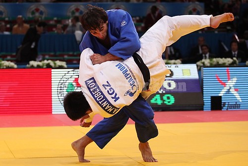 WC 11 Paris Alisher  MANTOBETOV (KGZ) - Volodymyr Soroka (UKR) 1