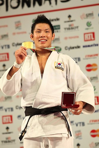 WC 11 Paris Jae-Bum KIM (KOR) Medalist -81kg 1